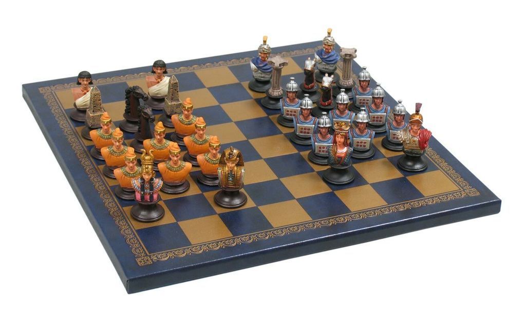 Классические шахматы сувенирные 