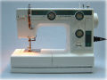 Швейная машина Janome L-394 (LE 22)